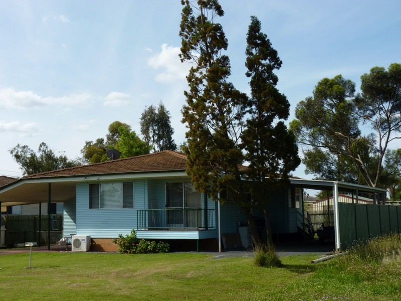 34 Milligan Street, Oakey QLD 4401