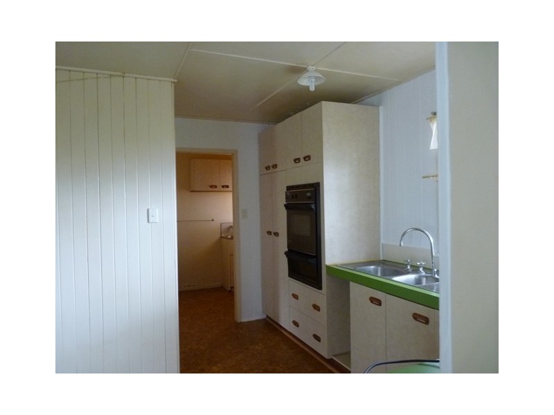 3/107 Bridge St, Oakey QLD 4401