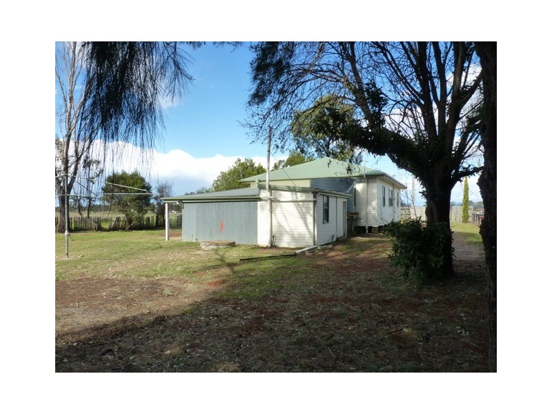 62 Beale Street, Oakey QLD 4401