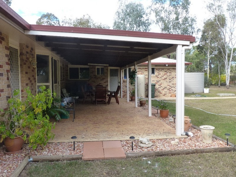 9 Voll Avenue, Oakey QLD 4401