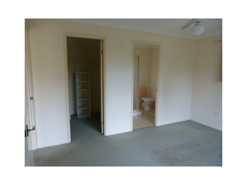 10 Claire-Lee Avenue, Kingsthorpe QLD 4400