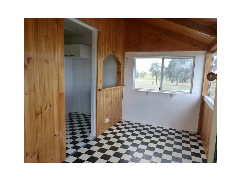 53 Oakey Cooyar Road, Kulpi QLD 4352