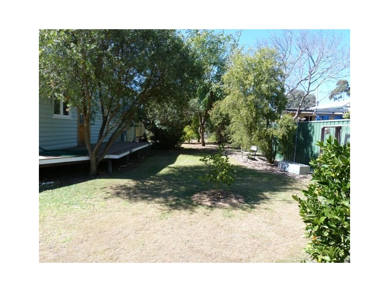 2 York Street, Oakey QLD 4401