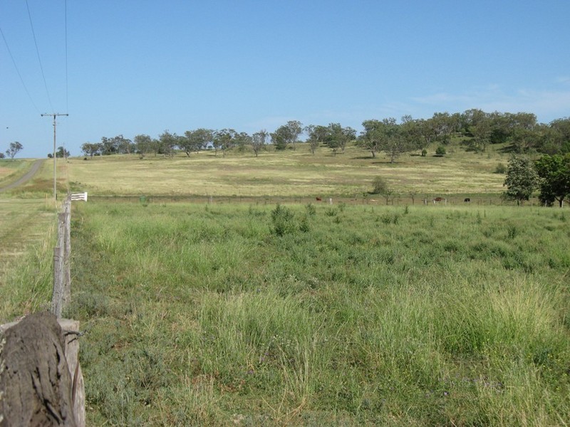 343 Aubigny-Crosshill Road, Biddeston QLD 4401