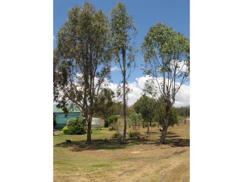 343 Aubigny-Crosshill Road, Biddeston QLD 4401