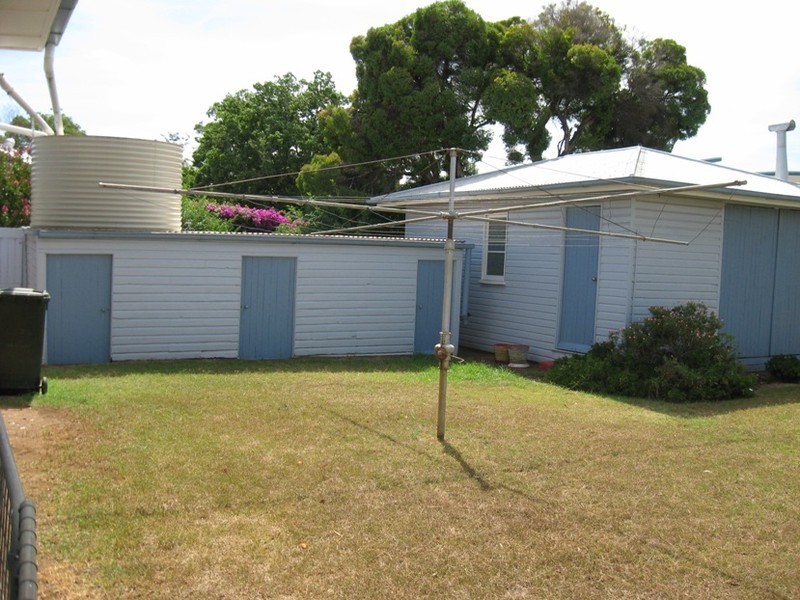 14 McDonald Street, Oakey QLD 4401