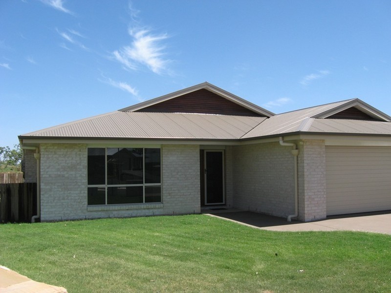 7 Camden Court, Oakey QLD 4401