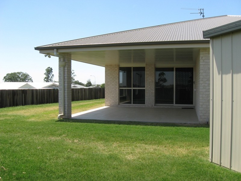 7 Camden Court, Oakey QLD 4401