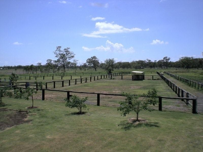 45 Beale Street, Oakey QLD 4401