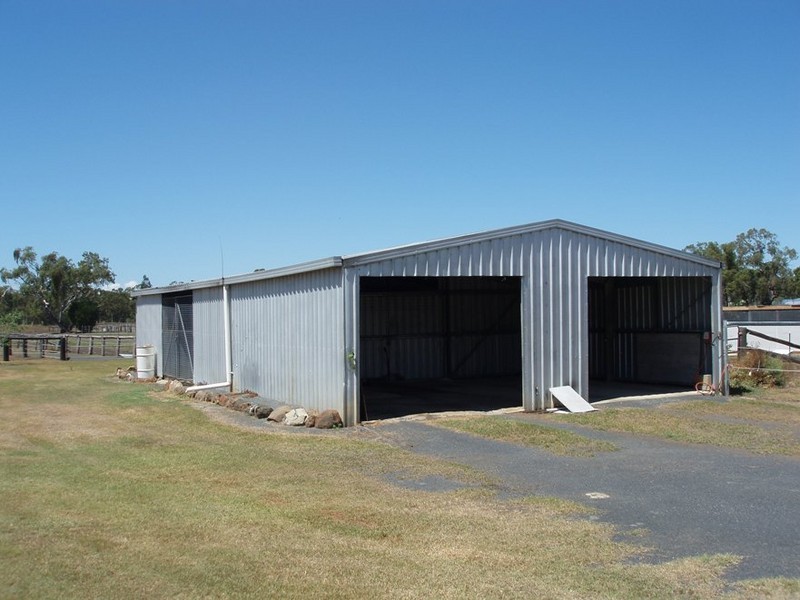 45 Beale Street, Oakey QLD 4401