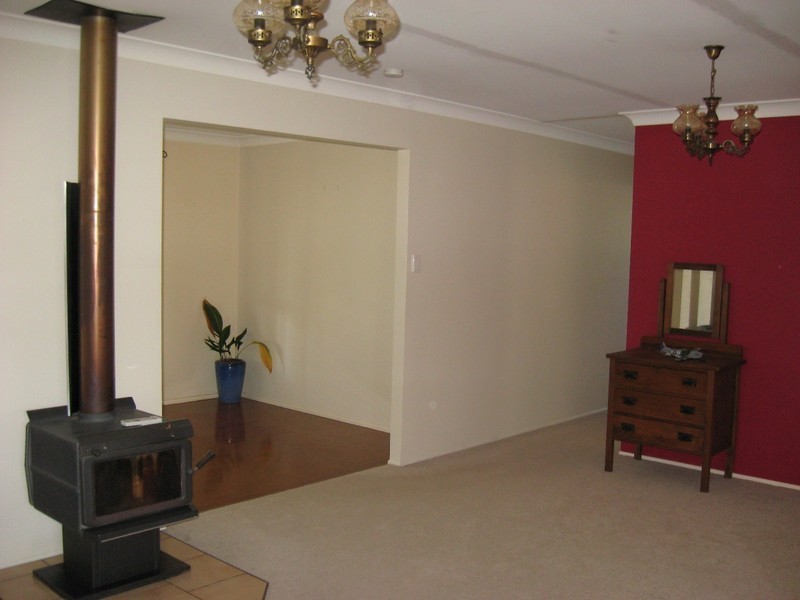 45 Beale Street, Oakey QLD 4401