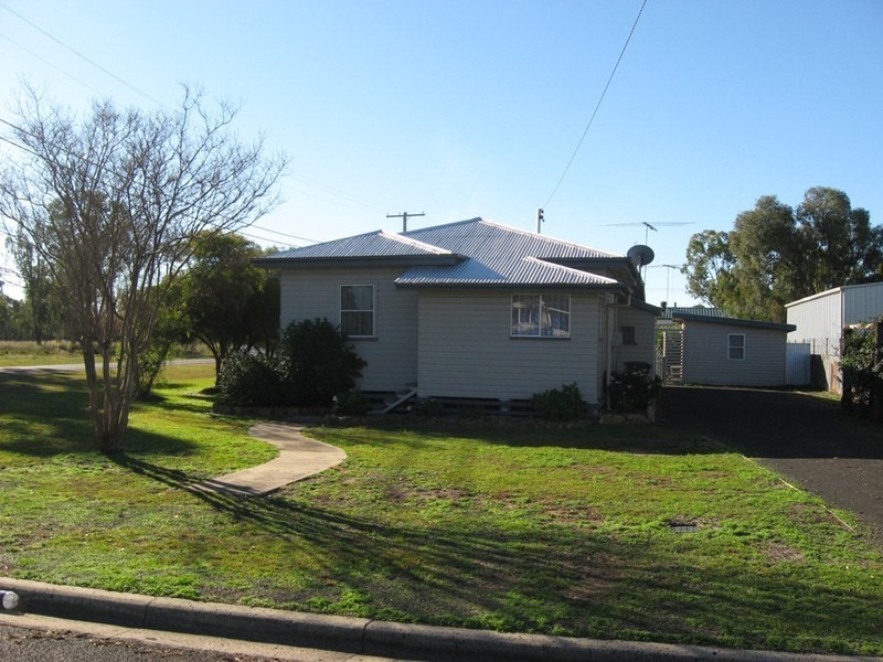 79 Geraghty Street, Cecil Plains QLD 4407