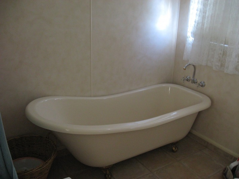 44 Campbell Street, Oakey QLD 4401