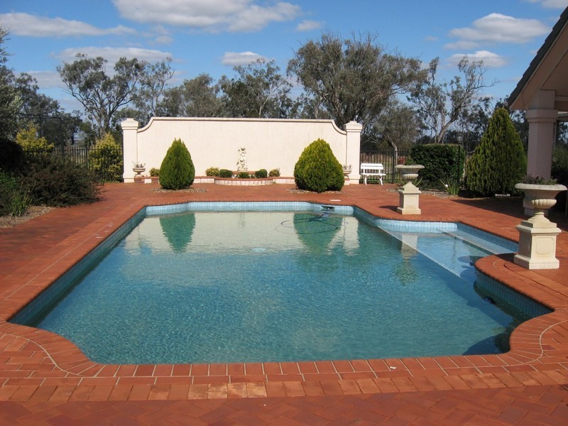 26  Sussex Drive, Oakey QLD 4401