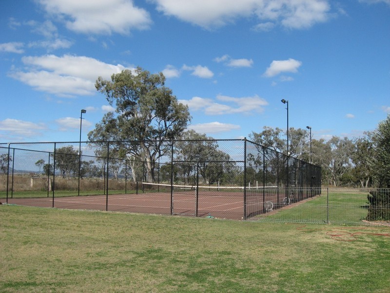 26  Sussex Drive, Oakey QLD 4401