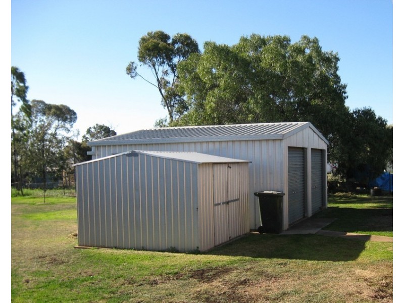 10 Aruma Drive, Oakey QLD 4401