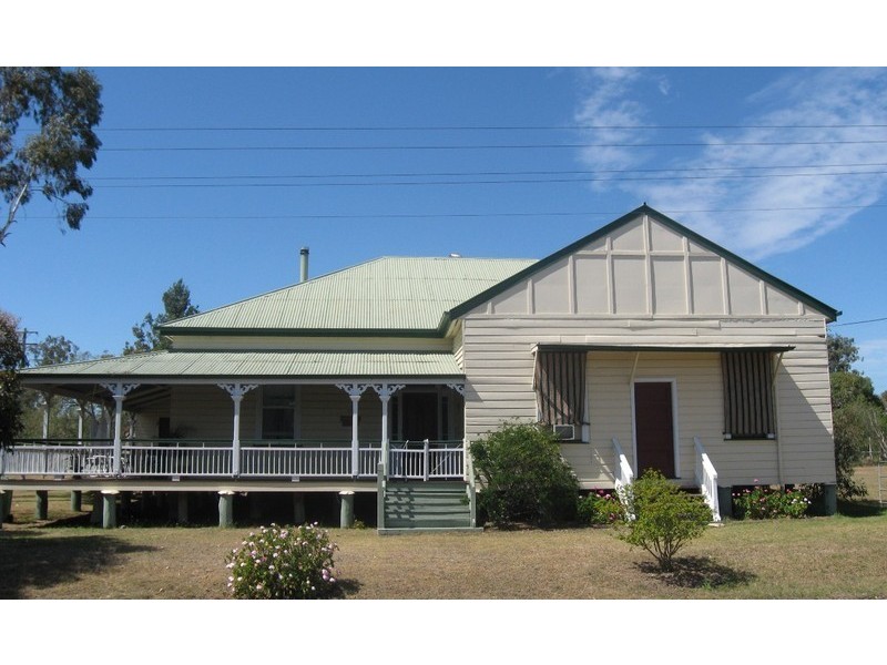 20 Denham Street, Peranga QLD 4352