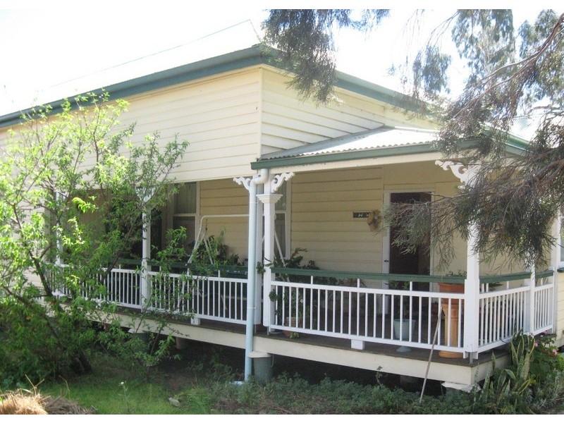 20 Denham Street, Peranga QLD 4352