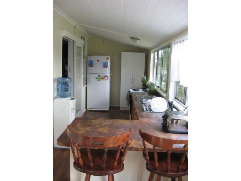 68 Beale Street, Oakey QLD 4401