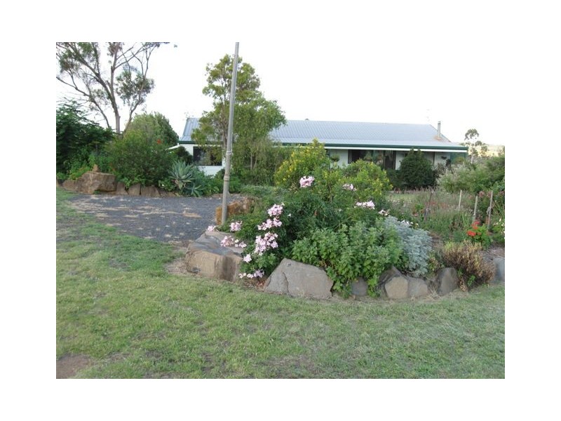 22 Rutledge Road, Jondaryan, Oakey QLD 4401