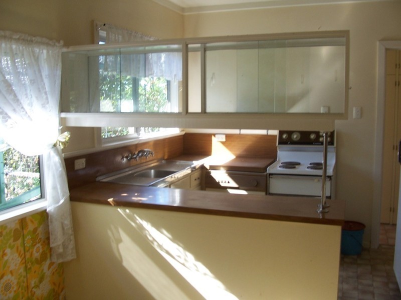 17 Geraghty Street, Cecil Plains QLD 4407