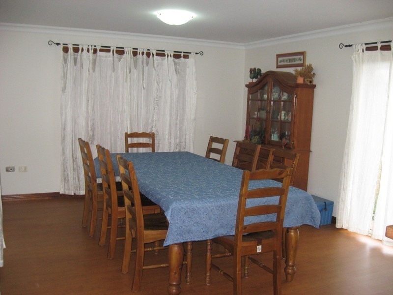 9 Russell Street, Oakey QLD 4401