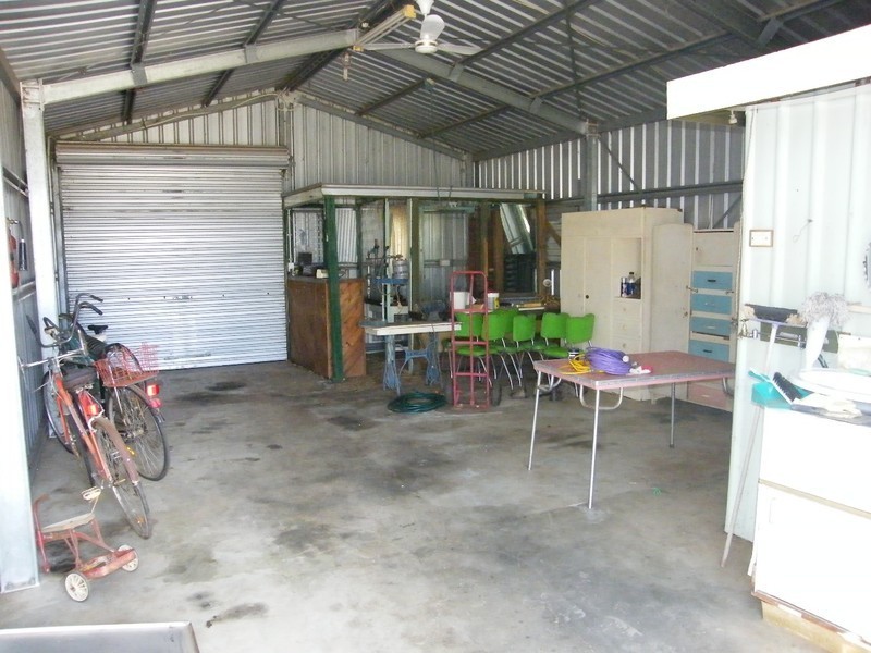 4 Gayle Street, Oakey QLD 4401