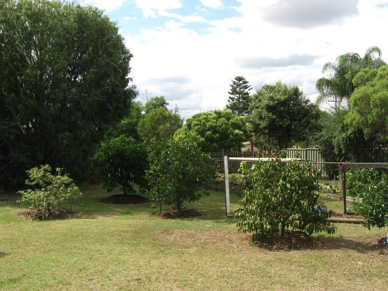 14 Wright Street, Oakey QLD 4401