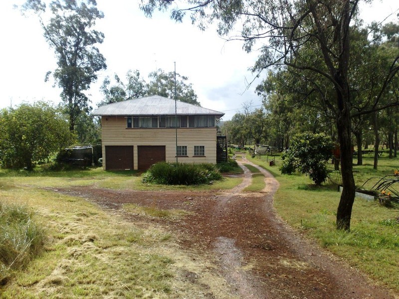 236 Reushle Road, Cabarlah QLD 4352