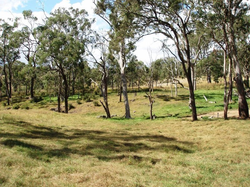 236 Reushle Road, Cabarlah QLD 4352