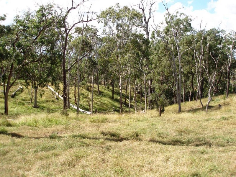 236 Reushle Road, Cabarlah QLD 4352