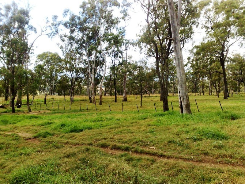236 Reushle Road, Cabarlah QLD 4352