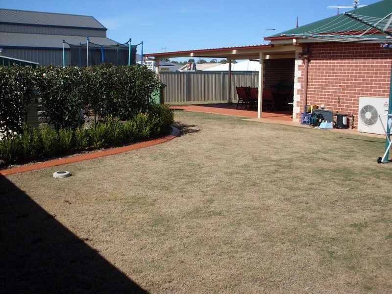 8 Jacquelyn Court, Oakey QLD 4401