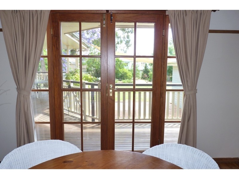 10 Toowoomba Road, Oakey QLD 4401