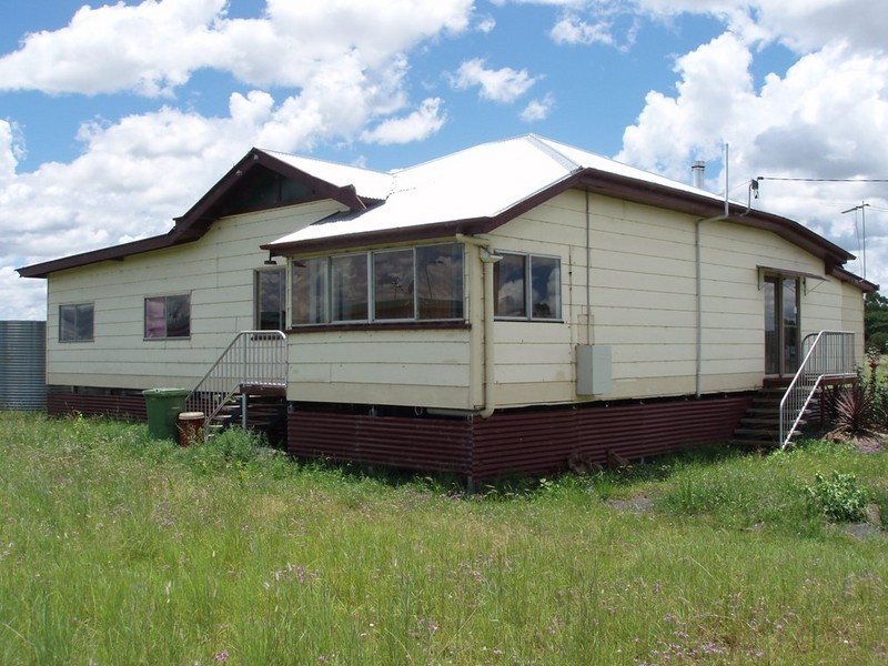 53 Oakey-Cooyar Road, Kulpi QLD 4352
