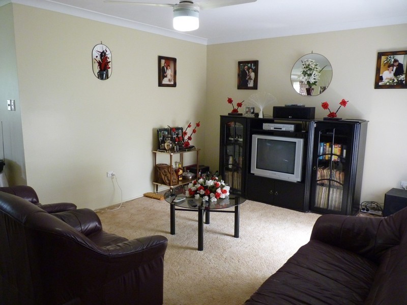 4 Wright Street, Oakey QLD 4401