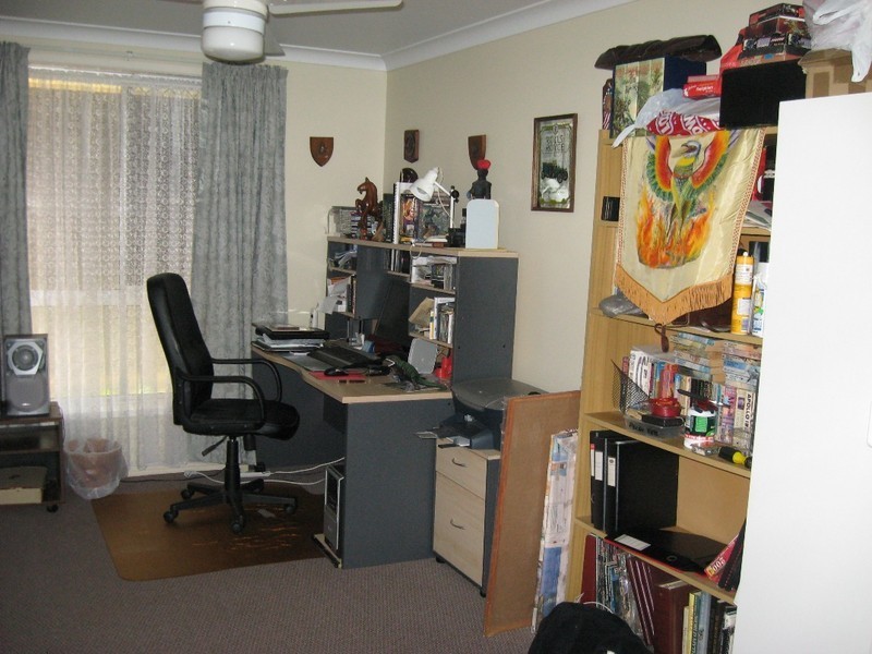 4 Wright Street, Oakey QLD 4401