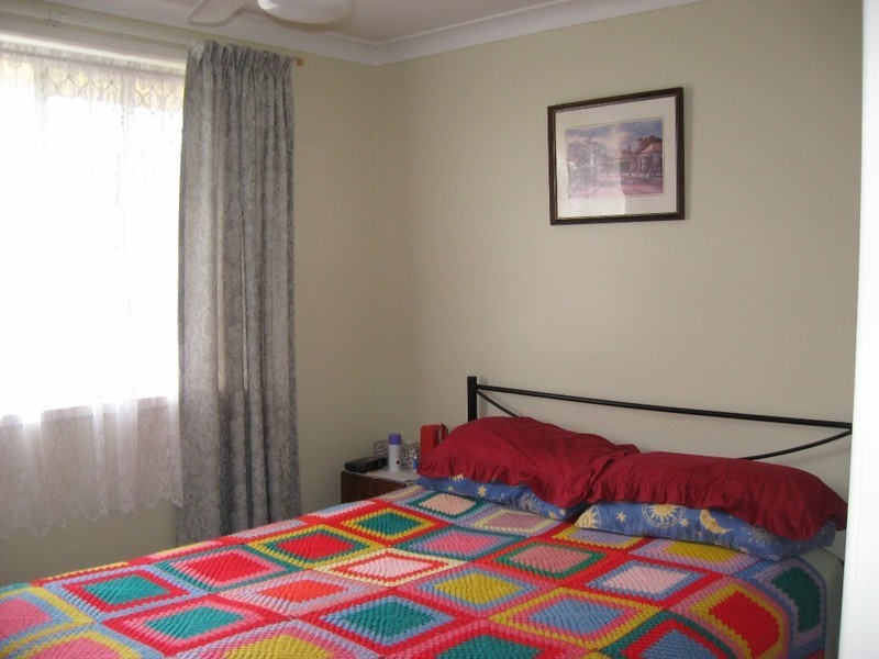 4 Wright Street, Oakey QLD 4401