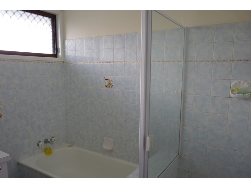 92 Proposch Street, Oakey QLD 4401