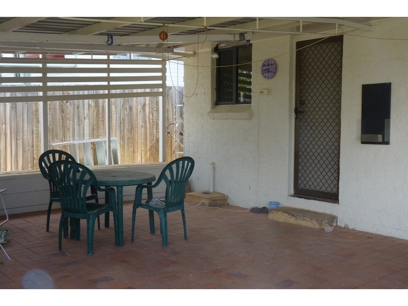 92 Proposch Street, Oakey QLD 4401