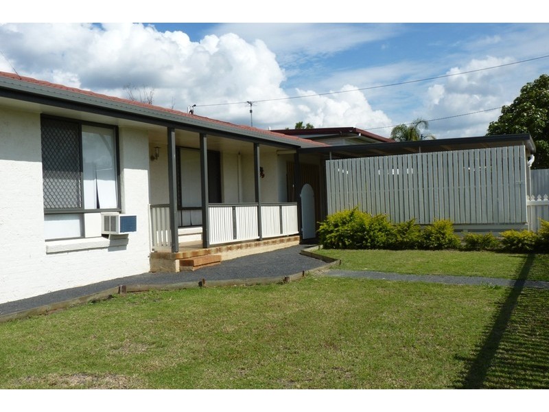 92 Proposch Street, Oakey QLD 4401
