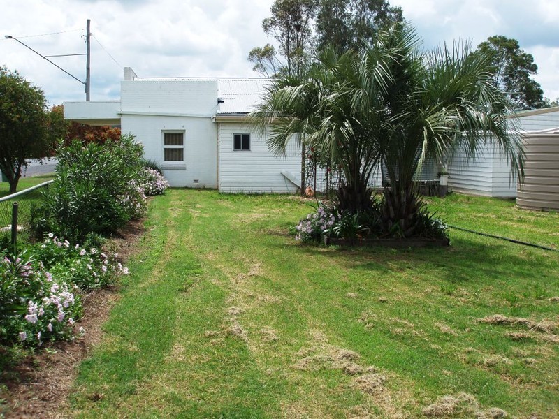 32 Margaret Street, Maclagan QLD 4352