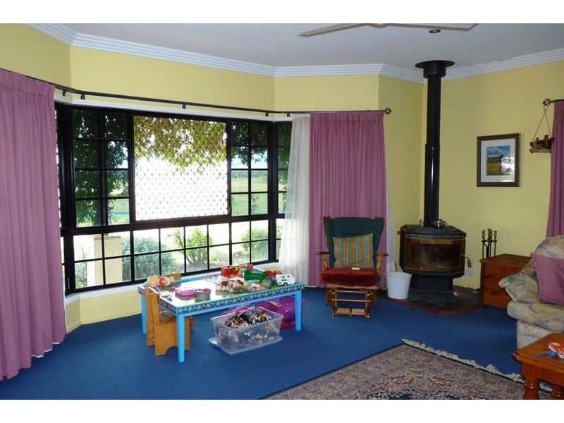 270 Aubigny-Crosshill Road, Biddeston QLD 4401