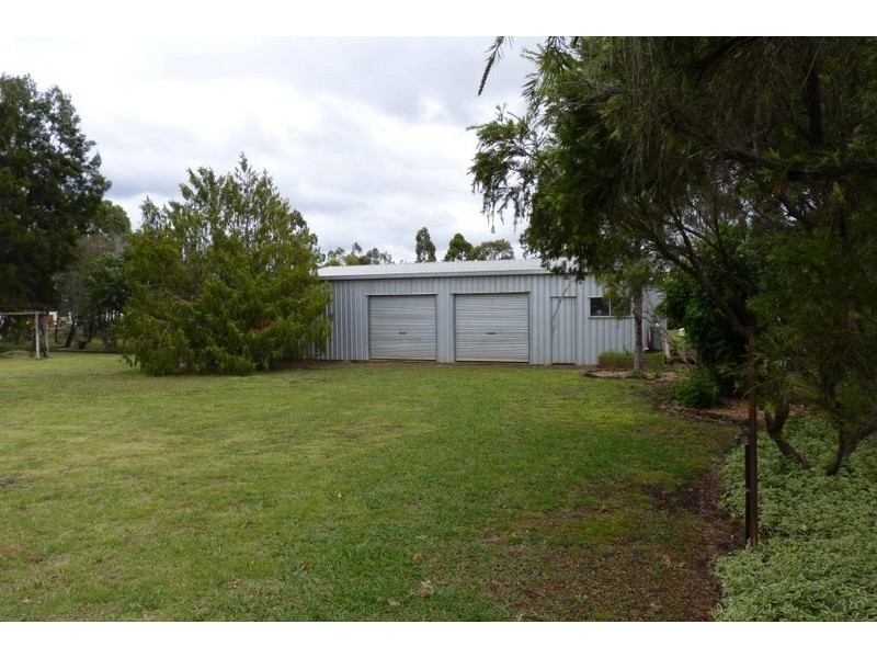 4 Russell Street, Oakey QLD 4401