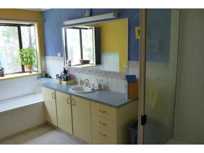 23 Wilga Ave, Oakey QLD 4401