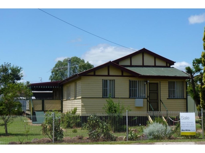 52 Campbell Street, Oakey QLD 4401