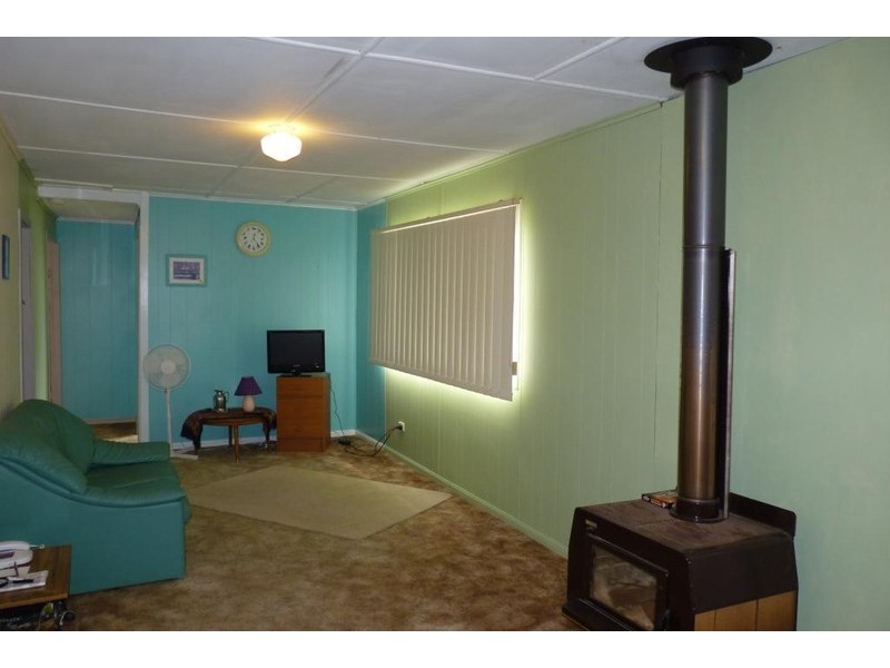 52 Campbell Street, Oakey QLD 4401