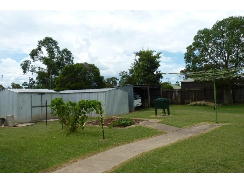 52 Campbell Street, Oakey QLD 4401