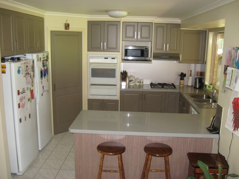 16 Voll Avenue, Oakey QLD 4401