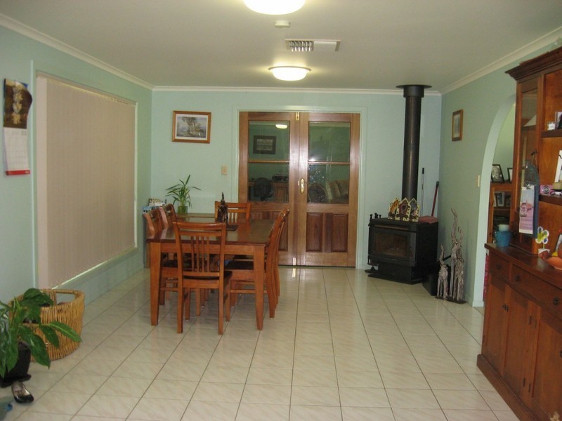 16 Voll Avenue, Oakey QLD 4401